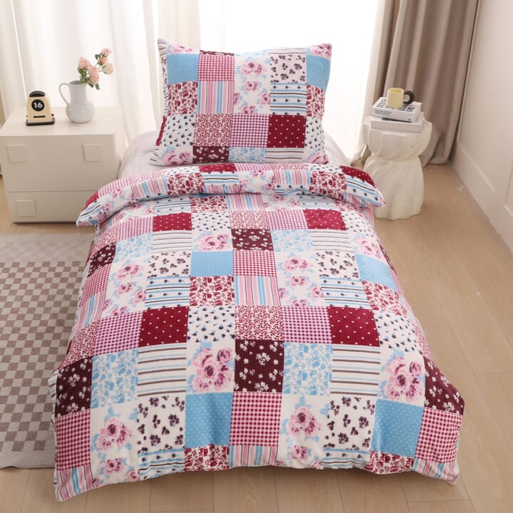 Povlečení PATCH ROSE růžová, 70x90 a 140x200 cm 1