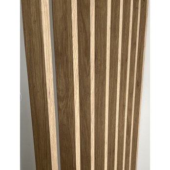 Lamelová dělící stěna ALMA dub 8