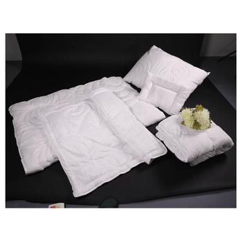 Set dětského polštáře a přikrývky ANTISTRESS 40x60 a 90x130 cm 1