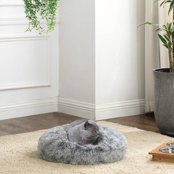 Pelech FLUFFY 2 šedá 4