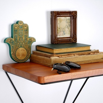 Nástěnná police FRAME ořech/černá 6