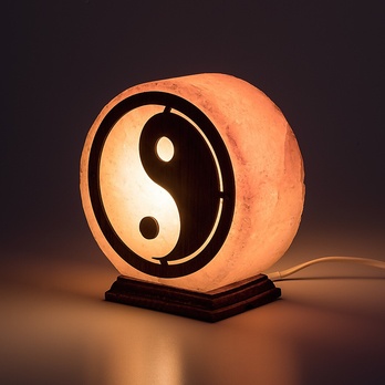 Solná lampa HARMIO oranžová/přírodní 1