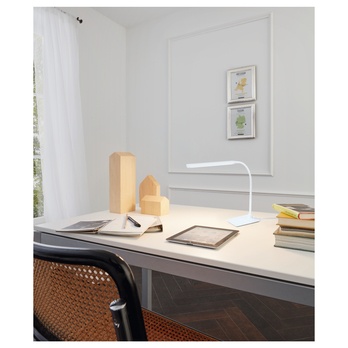 Stolní LED lampa LAROA bílá 3