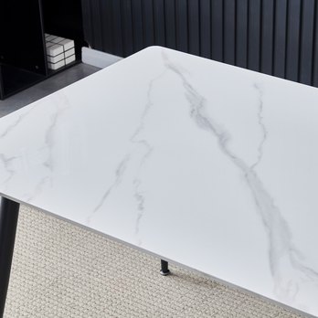 Jídelní stůl LUCIAN bílý mramor/černá, šířka 130 cm 3