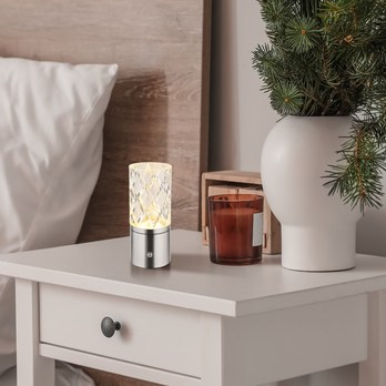 Stolní lampa LUNKI II stříbrná 1