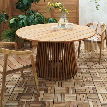 Jídelní stůl LURCO teak 1