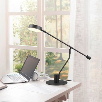 Stolní lampa MANDURO černá 1