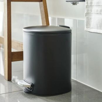 Odpadkový koš ORMUS černá, 5 l 1