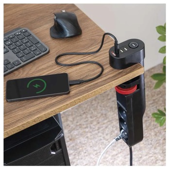 Prodlužovací kabel na stůl P1311PD černá, 3 zásuvky, 2x USB-A, 1x USB-C, délka 1,5 m 1