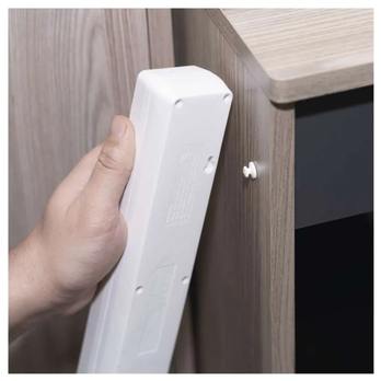 Prodlužovací kabel s vypínačem P1513CU bílá, 5 zásuvek, 2 USB porty, délka 3 m 2