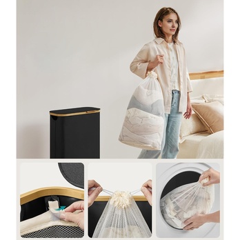 Koš na prádlo ROOTS 3 černá/bambus 2