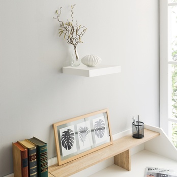 Nástěnná police SHELVY bílá, šířka 24 cm 1