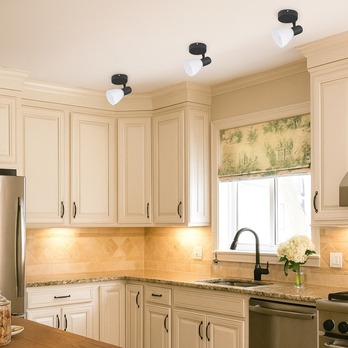 Bodové svítidlo SOMA černá/bílá 1