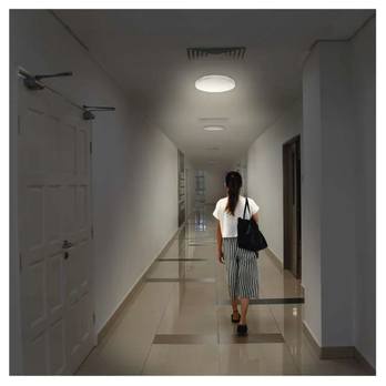 Stropní koupelnové svítidlo TORI bílá, průměr 33 cm 1