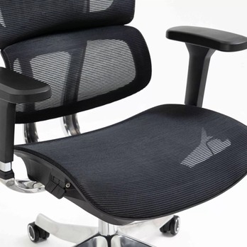 Kancelářské křeslo WANNIR LUX černá 4