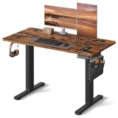 DESK 4