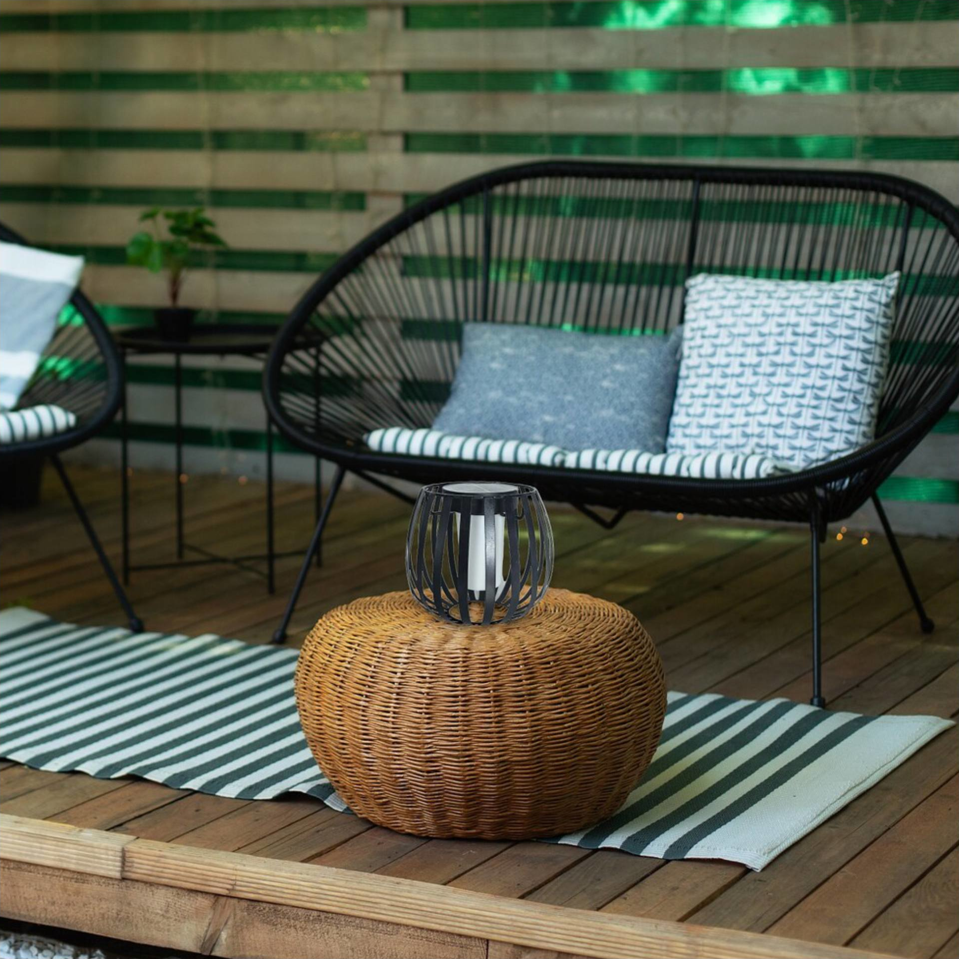 solární LED lampa Savoca