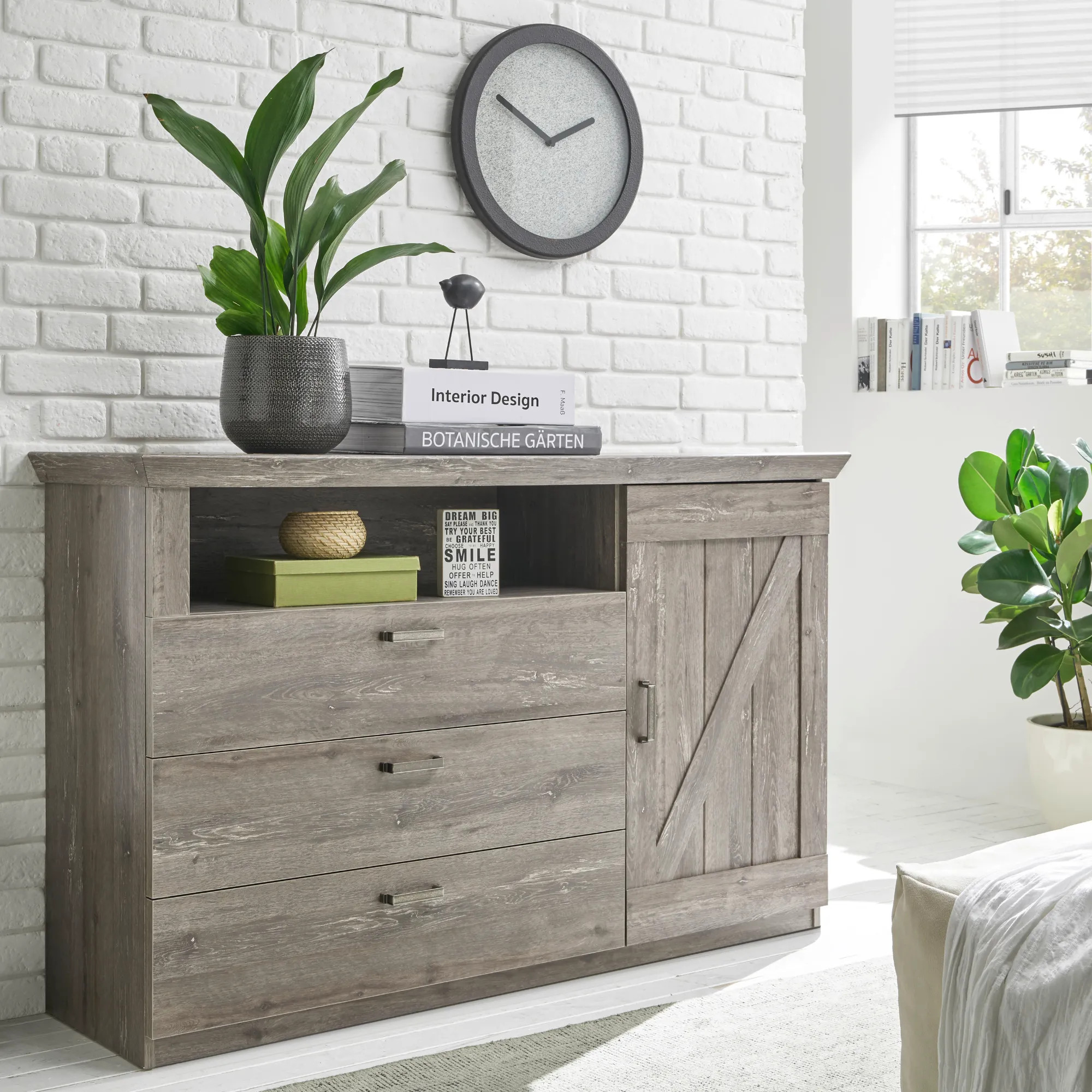 Komoda Going. Zdroj: SCONTO