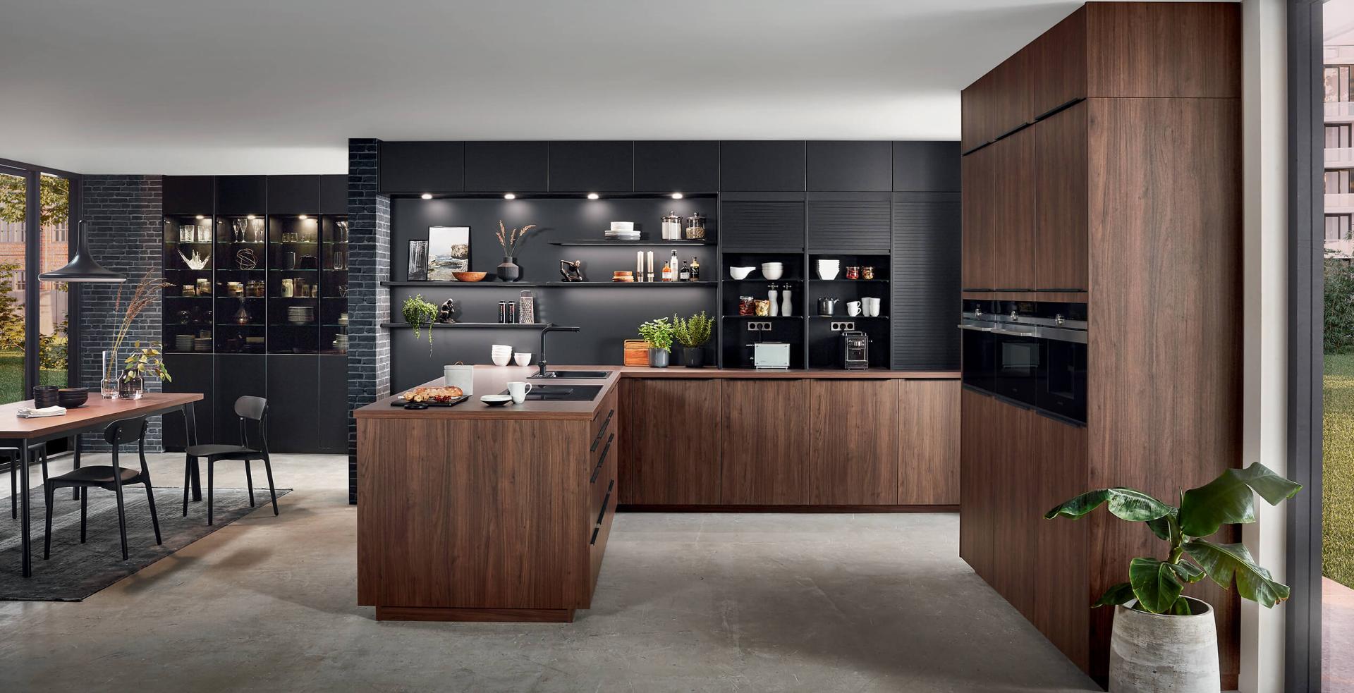 Kuchyňa Nobilia Riva v dekore orecha