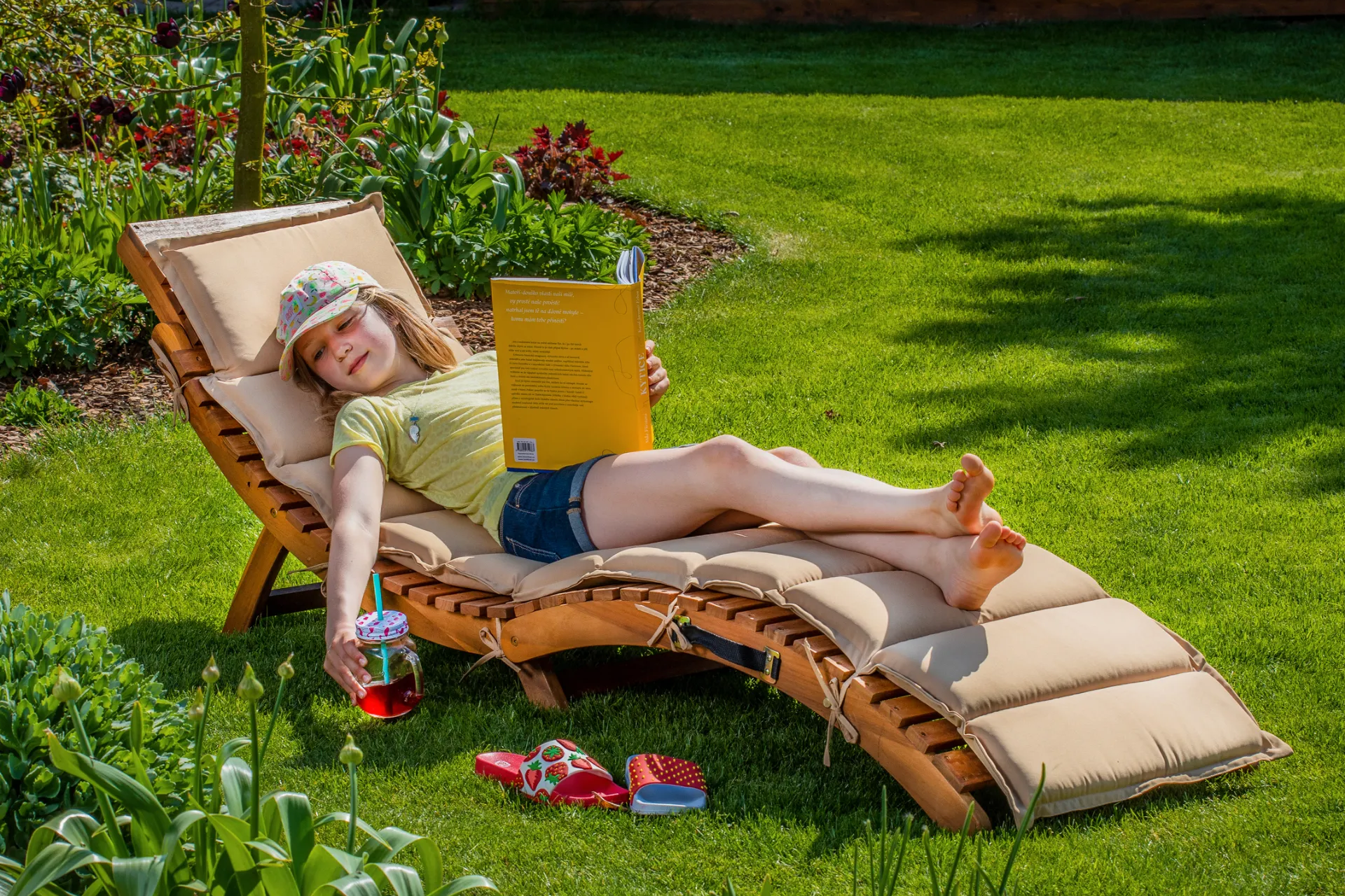 Záhradné ležadlo Felina. Zdroj: Sconto