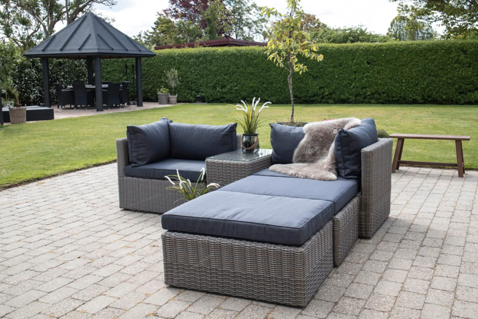 Záhradná zostava Rossi. Zdroj: Sconto